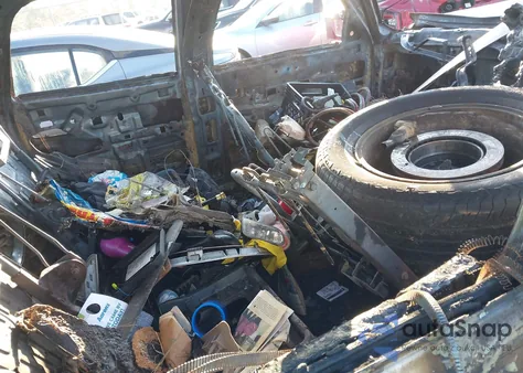 2006 GMC Yukon Slt from USA, damaged, VIN 1GKEC13T56R122922